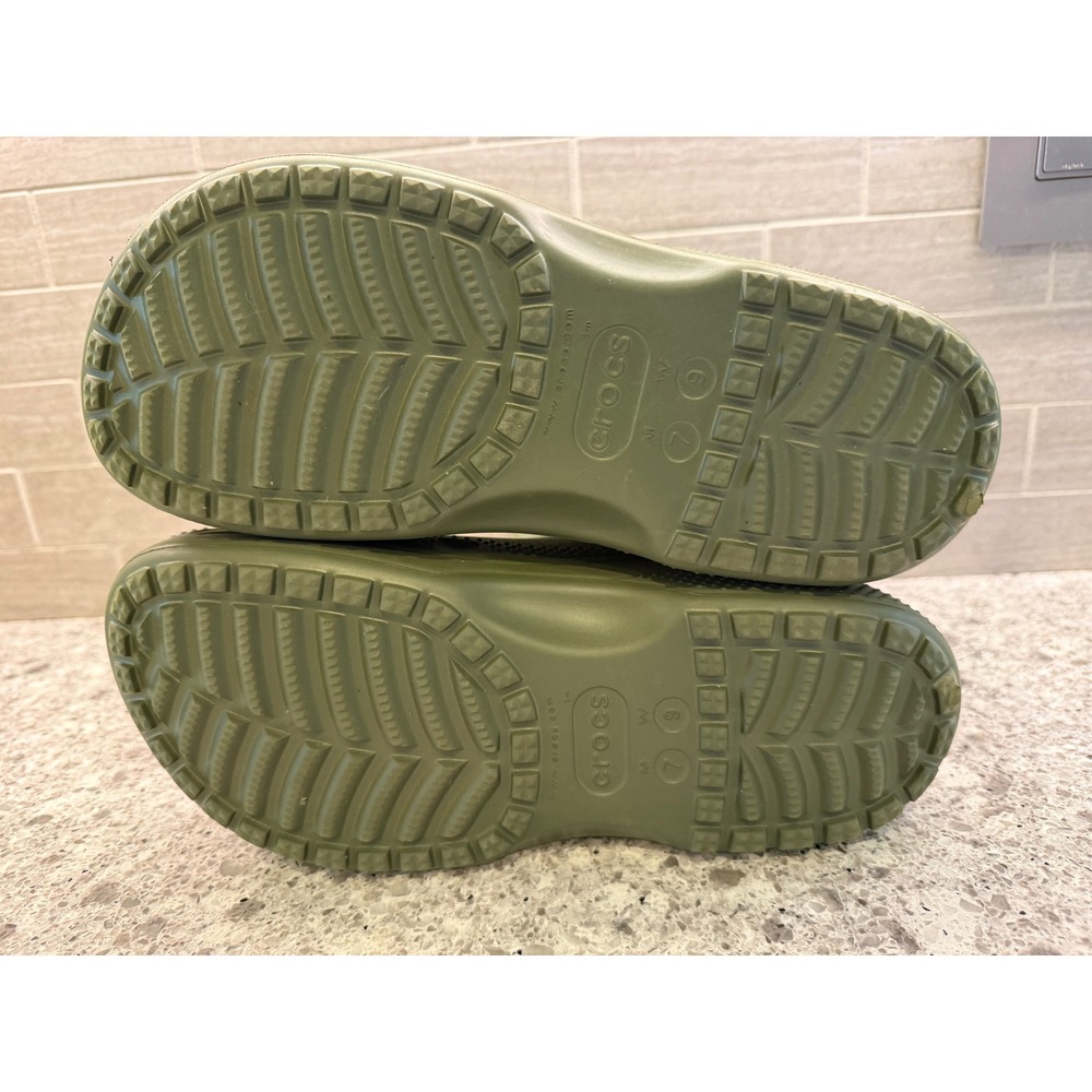 Crocs NWOT Adult Unisex Classic Army Green Waterproof Rain Boots Mens 7 Womens 9 - Picture 4 of 11